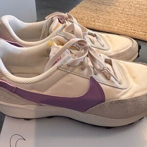 Nike Women's Cream and Lavender Sneakers